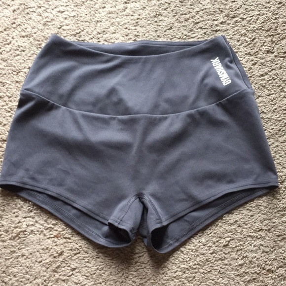 Gymshark Pants - Gymshark training short shorts S